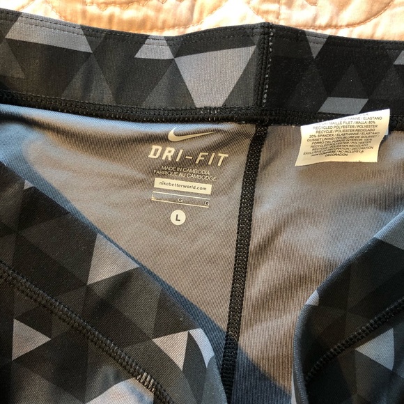 Nike spandex - Picture 2 of 2